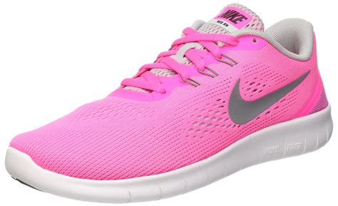 nike meisje|girls Nike shoes.